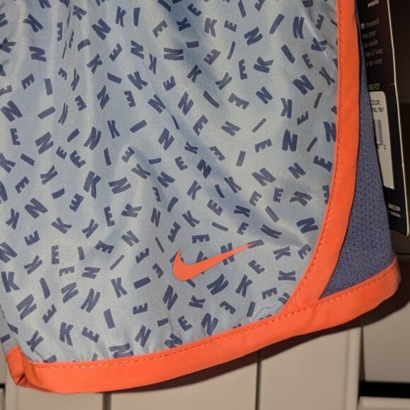 NEW NIKE Little Girls' Dri-FIT Tempo Sport Gym Running Built In Brief Shorts 6 7 - Picture 3 of 3